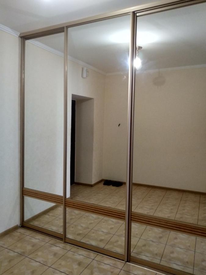 Апартаменти Липинського3,Поруч Порт Сіті Lutsʼk Exterior foto
